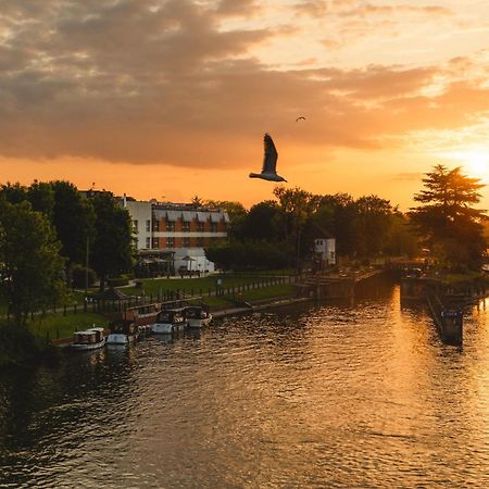 The Runnymede On Thames (Adults Only) Hotell Egham Eksteriør bilde